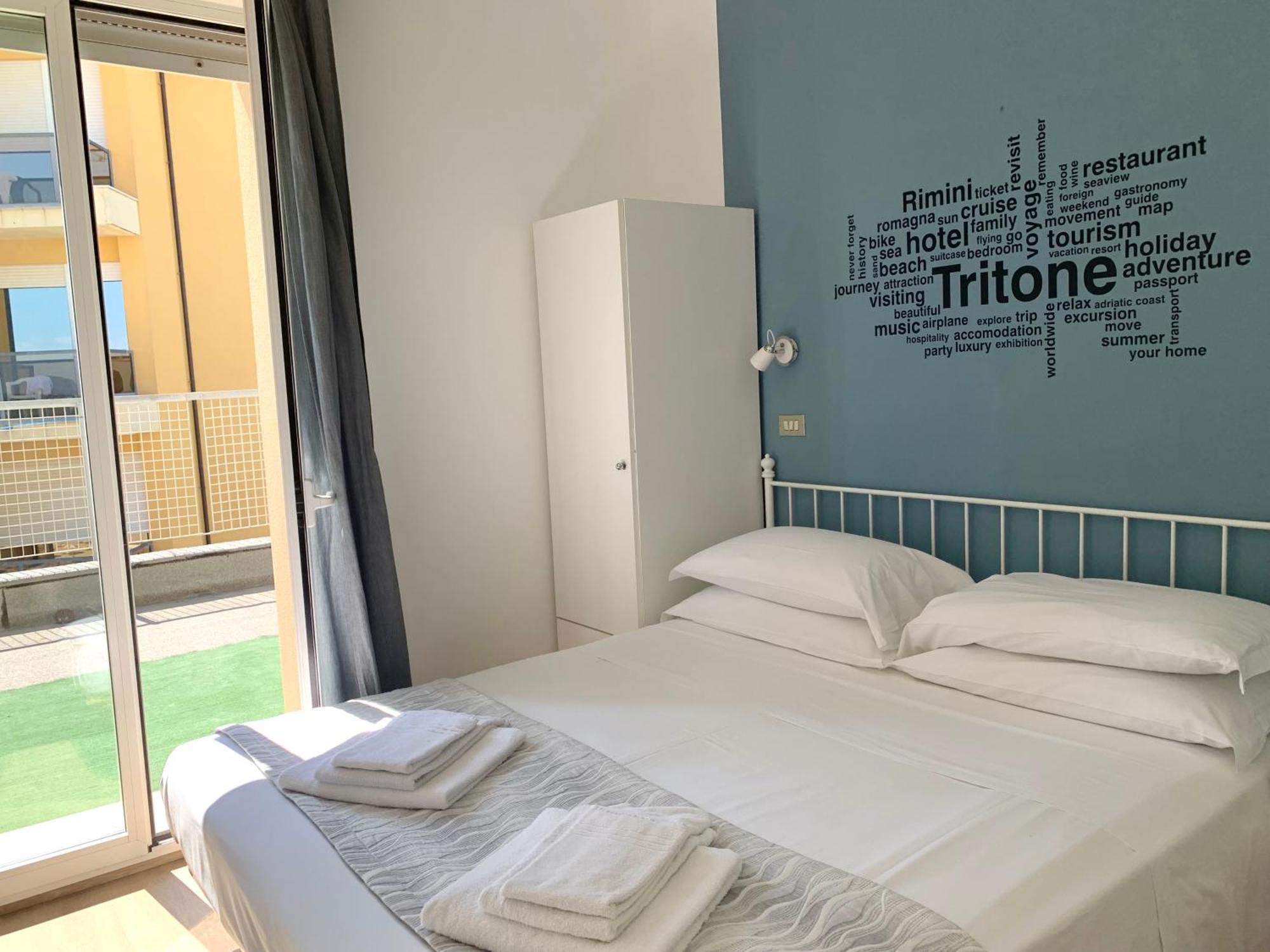 Hotel Tritone ريميني الغرفة الصورة