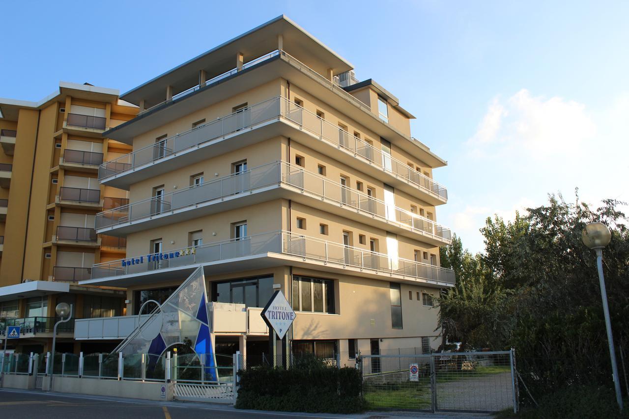 Hotel Tritone ريميني المظهر الخارجي الصورة